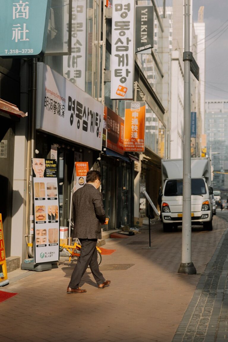 지속 가능한 건강관리와 생활습관을 위한 실용 의사결정 가이드: 바쁜 직장인 생활습관 결정 가이드